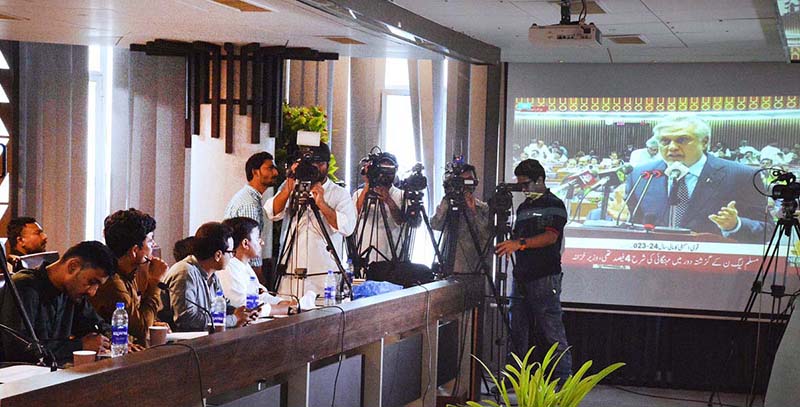 Senior Vice President (SVP) Faisalabad Chamber of Commerce & Industry (FCCI) Dr. Sajjad Arshad addressing a press conference at FCCI Complex