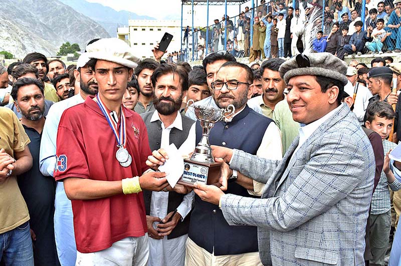 Players in action during the 1st final of Jashn-e-Baharan Freestyle Polo Tournament at Agha Khan Shahi Polo Ground