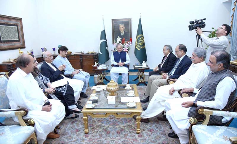 A delegation of Pakistan People’s Party calls on Prime Minister Muhammad Shehbaz Sharif.