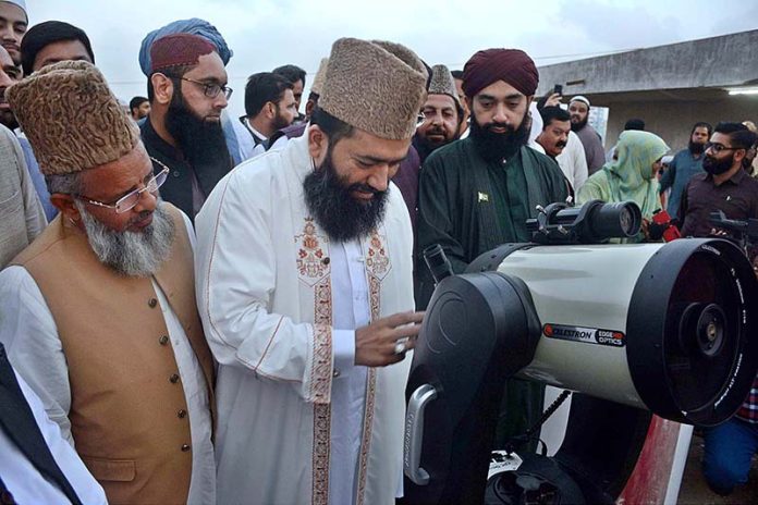 Chairman Central Ruet-e-Hilal Committee Maulana Abdul Khabir Azad sighting Zilhaj moon