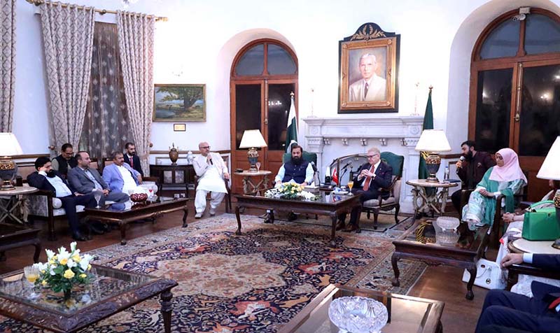 Governor Punjab Muhammad Baligh Ur Rehman meeting with a delegation of lecturers and rectors of private sector universities