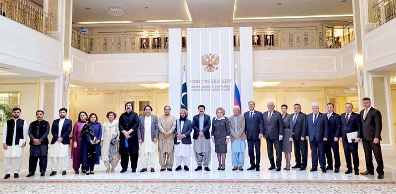 Chairman Senate Muhammad Sadiq Sanjrani and Senators in a group photo with Speaker of the Federation Council of the Federal Assembly of the Russian Federation, Valentina Mativenko