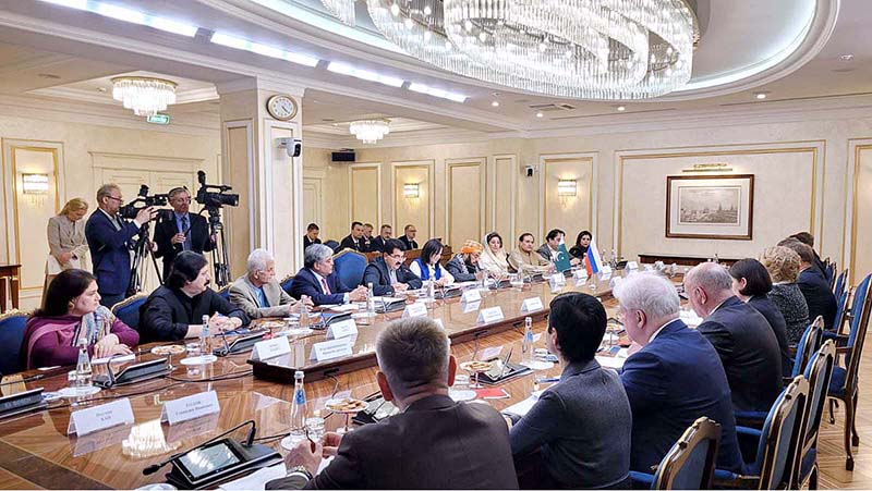 Chairman Senate Muhammad Sadiq Sanjrani and Senators in a group photo with Speaker of the Federation Council of the Federal Assembly of the Russian Federation, Valentina Mativenko