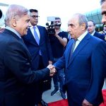 Prime Minister Muhammad Shehbaz Sharif arrived in Baku on a two day official visit to Azerbaijan. First Deputy Prime Minister of Azerbaijan, Yagub Eyyubov, Deputy Foreign Minister Elnur Mammadov, Azerbaijan’s Ambassador to Pakistan Khazar Farhadov and Pakistan Ambassador to Azerbaijan Bilal Hayee received the Prime Minister at the airport