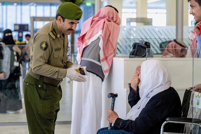 General Directorate of passports announces 1,423,804 outbound pilgrims arrived in Kingdom