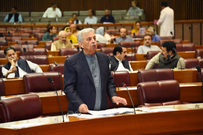 Education Ministry approves new National Curriculum of Pakistan