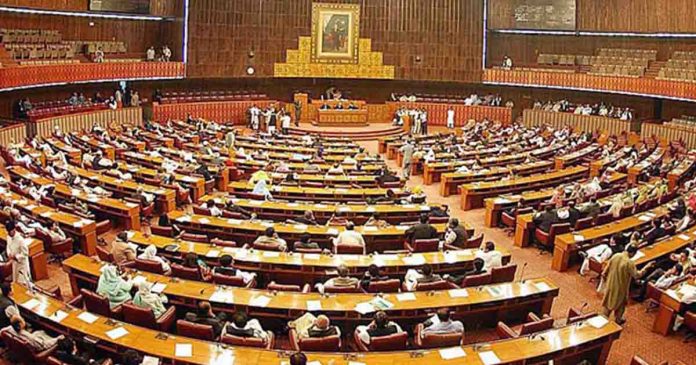 Joint sitting of Parliament condemns desecration of Holy Quran in Sweden