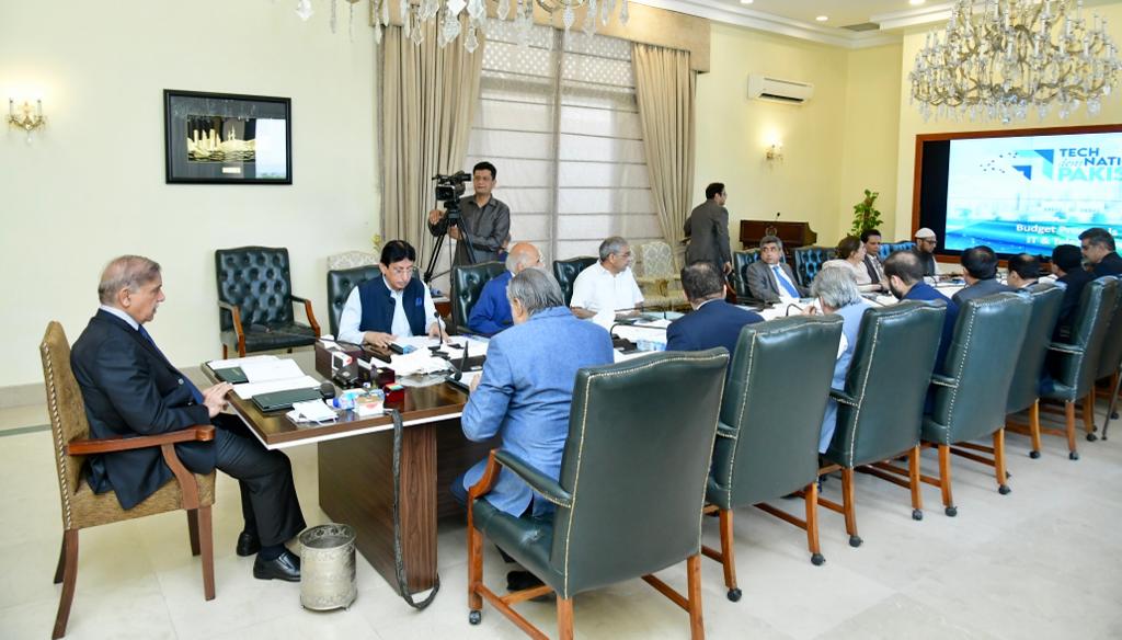 PM for inclusion of mega incentives for IT sector in fiscal budget  