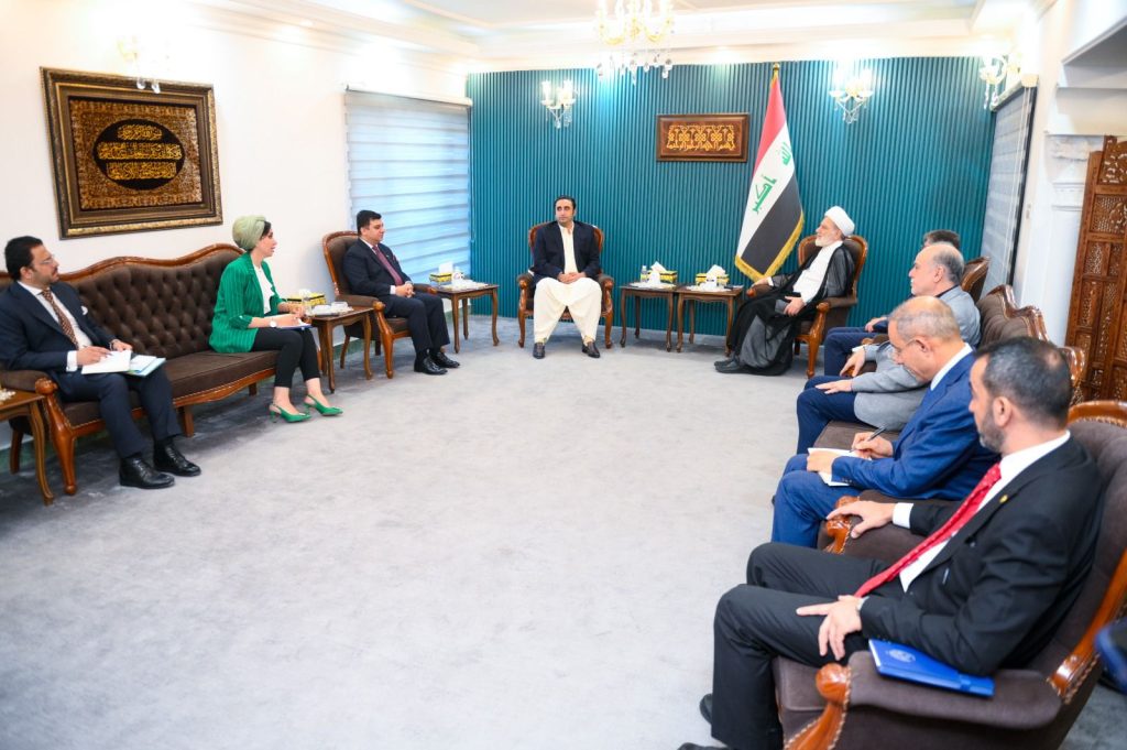 FM, Iraqi Parliament Speaker discuss bilateral ties