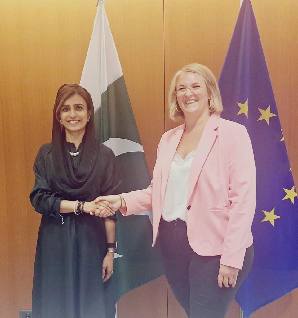 Hina Khar meets EU parliamentary members, discuss bilateral trade, parliamentary relations