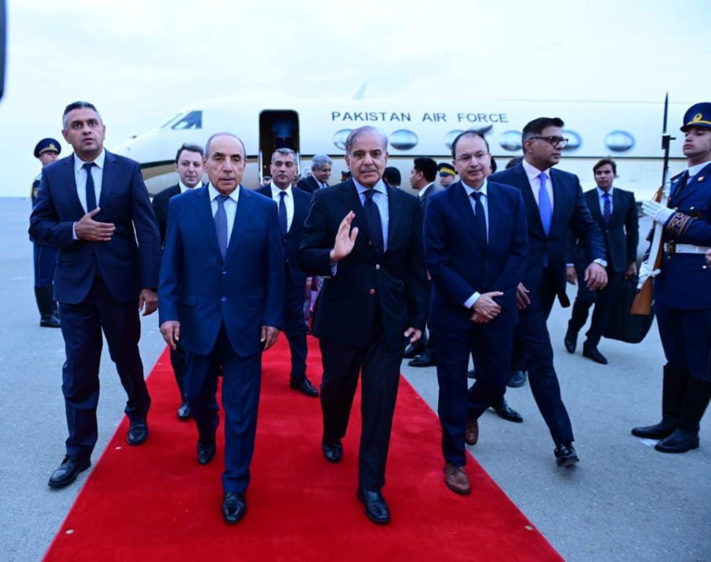 PM arrives in Baku on two-day official visit