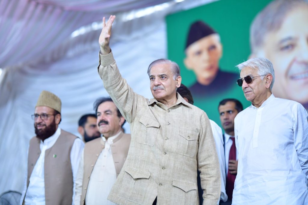 Nawaz Sharif to return to lead Pakistan on road to progress & prosperity: PM