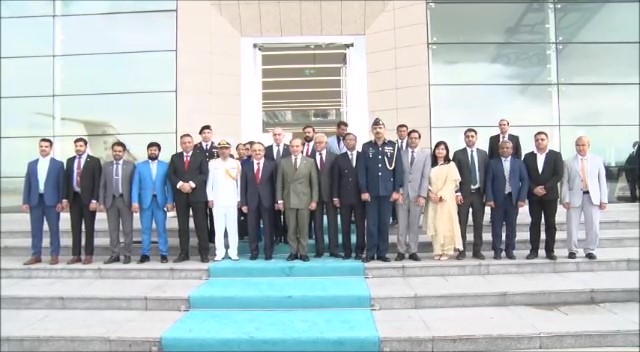 PM concludes his two-day official visit to Turkiye, leaves for Pakistan