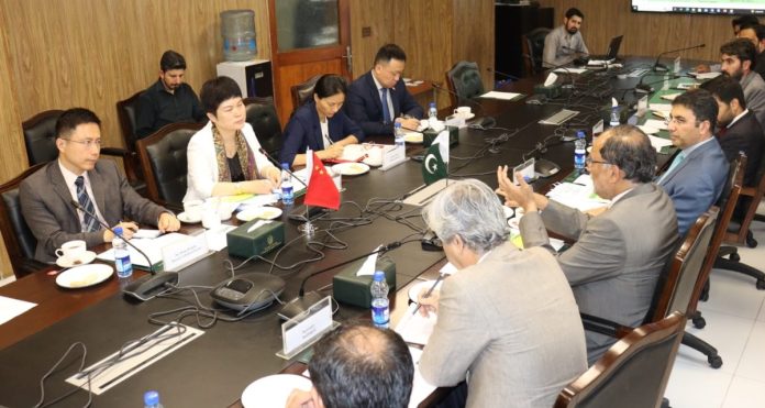 ‘Fast-track implementation on CPEC projects is a success of govt.’ - says Ahsan Iqbal