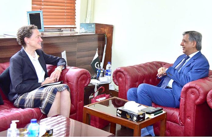 Canadian High Commissioner Leslie Scanlon called on Federal Minister for Law and Justice Senator Azam Nazir Tarar