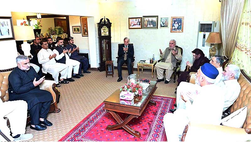 Prime Minister Muhammad Shehbaz Sharif visits the residence of former Mayor Rawalpindi and PML-N leader Sardar Naseem to express condolences upon the demise of his mother