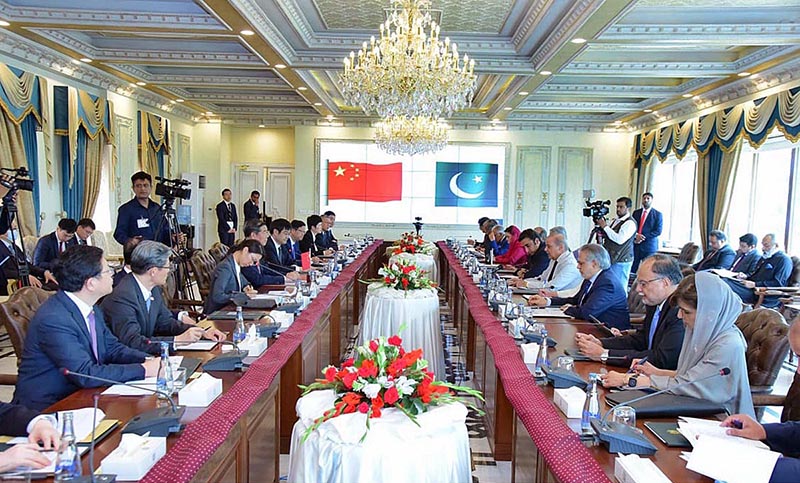 Prime Minister Muhammad Shehbaz Sharif and Vice-Premier of State Council of China, He Lifeng in delegation level talks at Prime Minister's Office