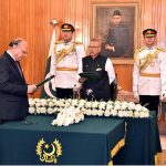 President Dr. Arif Alvi administering the oath of office to Sirajuddin Aziz as the Banking Mohtasib Pakistan at Aiwan-e-Sadr