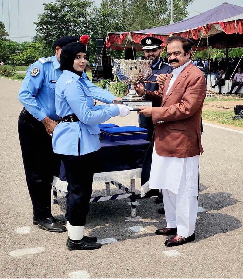 Interior Minister Rana Sana Ullah Khan distributing awards at the passing out ceremony of 38th Basic Recruit Course