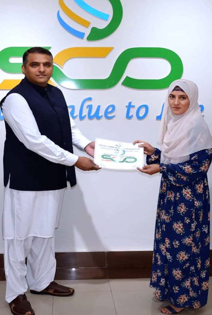 Sector Commander SCO Gilgit-Baltistan, Rao Faheem Akhter giving away certificates among the participant during the 1st SCO Internship program 2023