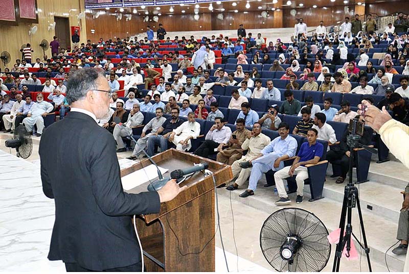 Mr. Ahsan Iqbal, Federal Minister for Ministry of Planning Development & Special Initiatives addressing to Public gathering during inauguration ceremony of Nisar Fatima Auditorium and Jamia Masjid UET