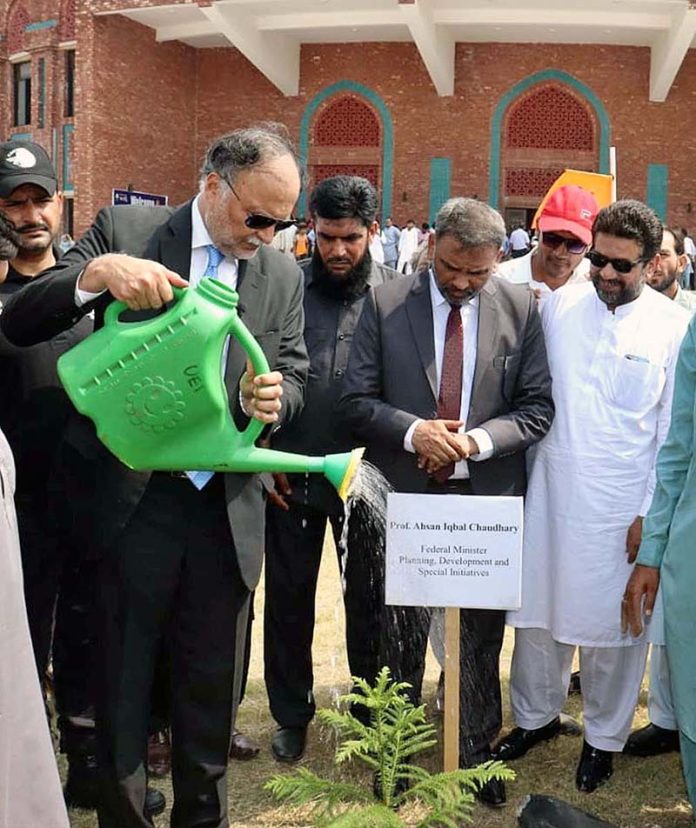 Ahsan Iqbal Federal Minister for Ministry of Planning Development & Special Initiatives was planting at UET