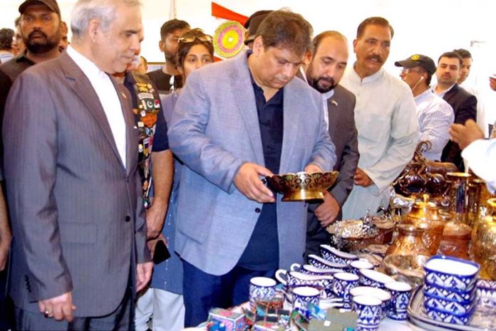 Provincial Information and Tourism Minister Aamir Mir visiting Iran-Pak Heritage Exchange at Hamra Arts Council