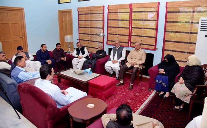 A delegation of Parliamentarians called on Prime Minister Muhammad Shehbaz Sharif