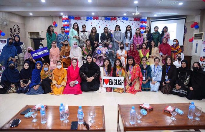 VC SBBWU Prof. Dr. Safia Ahmed and Assistant Prof. of English Ms. Beenish Asmat Ullah in a group photo with other participants during the closing ceremony of English Works project funded by US Consulate and Sponsored by RELO at SBBWU