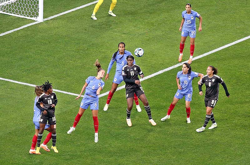 Players of France and Jamaica women football teams struggling to get hold on the ball during the FIFA Women's World Cup Australia & New Zealand 2023 at Sydney Football Stadium