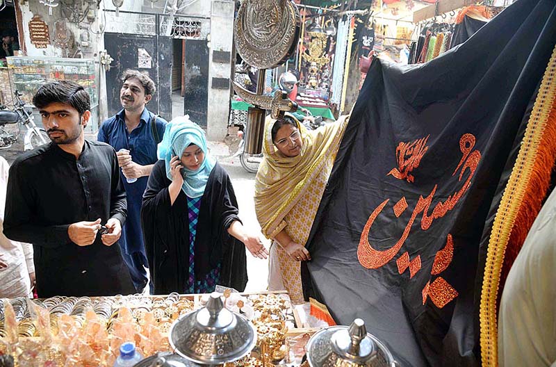 Women are looking to buy Muharram ul Haram related items