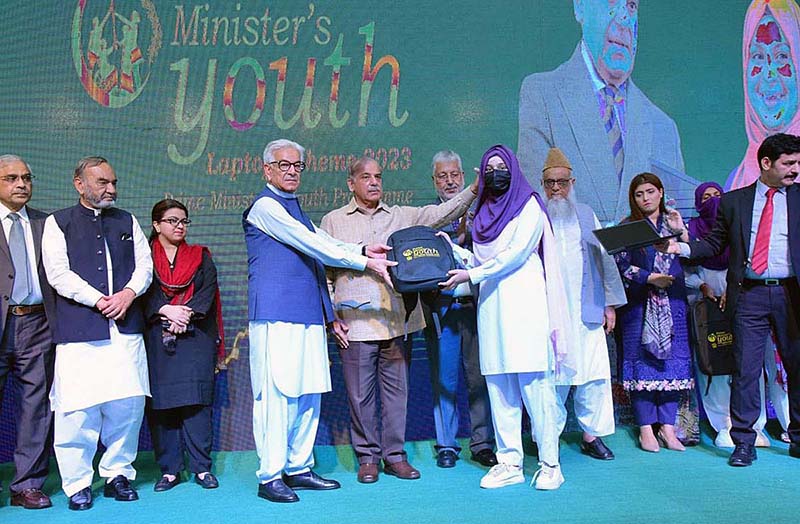 Prime Minister Muhammad Shehbaz Sharif distributes laptops among the high achievers of public sector universities under the PM’s Youth Laptop Scheme