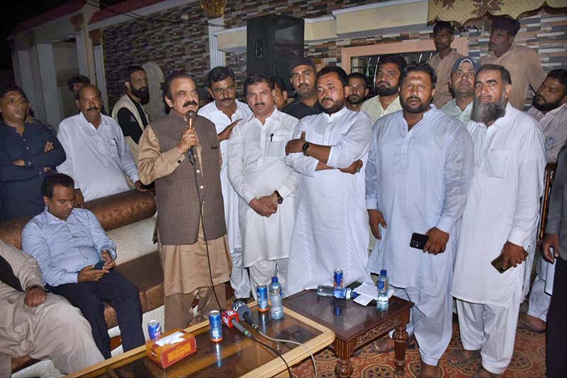 Federal Minister for Interior Rana Sana Ullah Khan is inaugurating Sui Gas Supply at Chak No.31 JB Khan Pur near Aminpur Bungalow