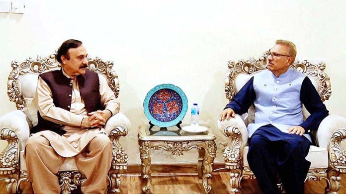President Dr. Arif Alvi offering his condolences over the sad demise of the son of Dr. Tariq Fazal Chaudhary at his residence
