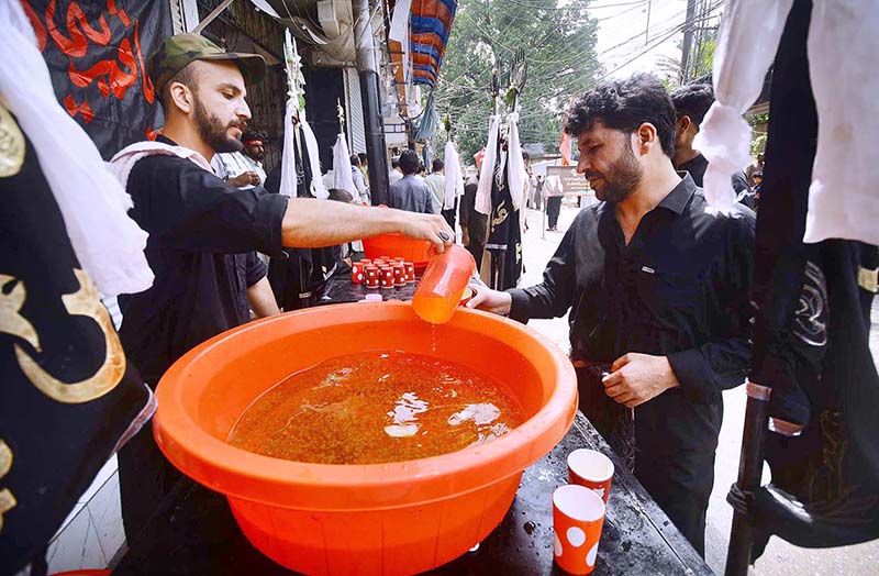 A large number of mourners attend the procession of Ashura on the 10th Muharram at Qissa Khwani Bazar. Ashoura is the commemoration marking the Shahadat (death) of Hussein (AS), the grandson of the Prophet Muhammad (PBUH), with his family members and some of his companions massacred in battle of Karbala for the upright of Islam
