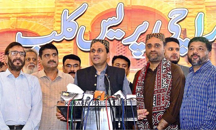 Mayor of Karachi Murtaza Wahab along with Deputy Mayor Salman Abdullah Murad talking to media during their visit to KPC