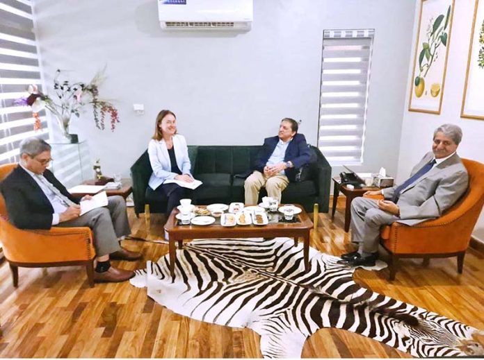 Ester Perez Luis, the International Monetary Fund's (IMF) resident representative, calls on the finance team of the Pakistan People's Party (PPP), including Syed Naveed Qamar, the Federal Minister for Commerce, and Senator Saleem Mandviwala