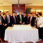 Federal Minister for Planning, Development and Special Initiatives, Prof. Ahsan Iqbal at a dinner with representatives of Chinese companies working on CPEC projects. A cake was also cut to celebrate the sucessful completion of Decade of CPEC