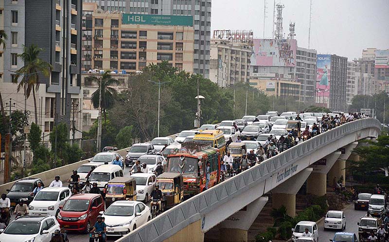 A view of heavy traffic jam at Shahrah-e-Faisal