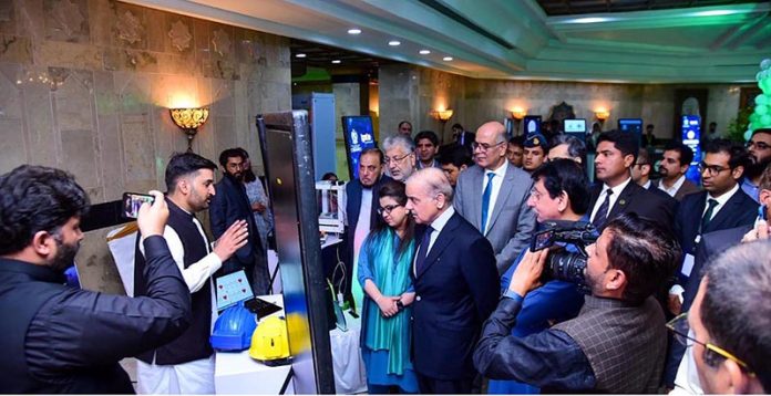 Prime Minister Muhammad Shehbaz Sharif visits different stalls set up by young entrepreneurs during "Investor's Connect & Networking" event