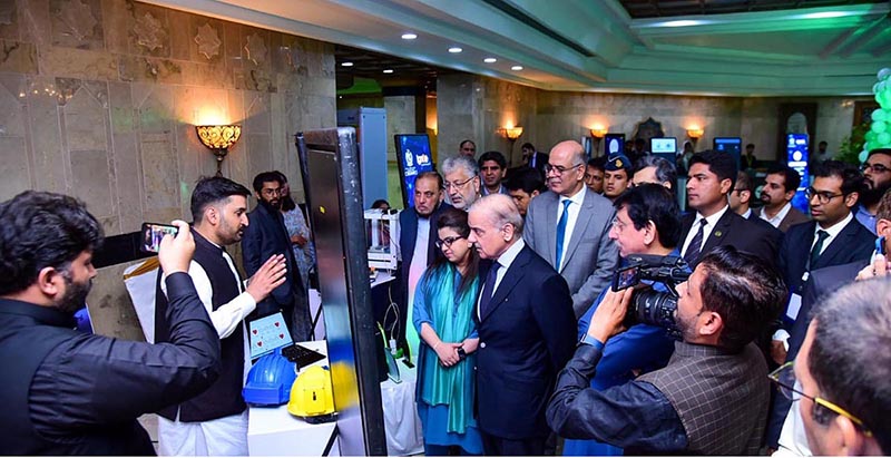 Prime Minister Muhammad Shehbaz Sharif visits different stalls set up by young entrepreneurs during "Investor's Connect & Networking" event