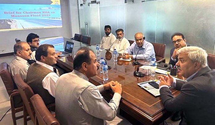 Federal Secretary Communications and Chairman NHA Captain (R) Muhammad Khurram Agha is giving instructions to deal with the flood situation in Balochistan