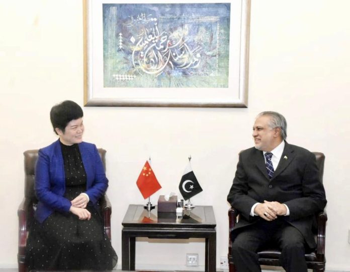Pakistan, China discuss avenues to further strengthen cooperation