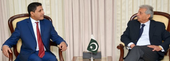 IIUI President calls on education minister