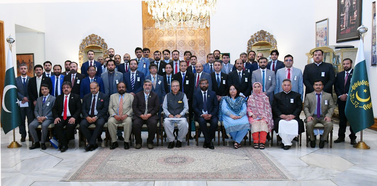 President urges bureaucracy to promote good governance in public departments
