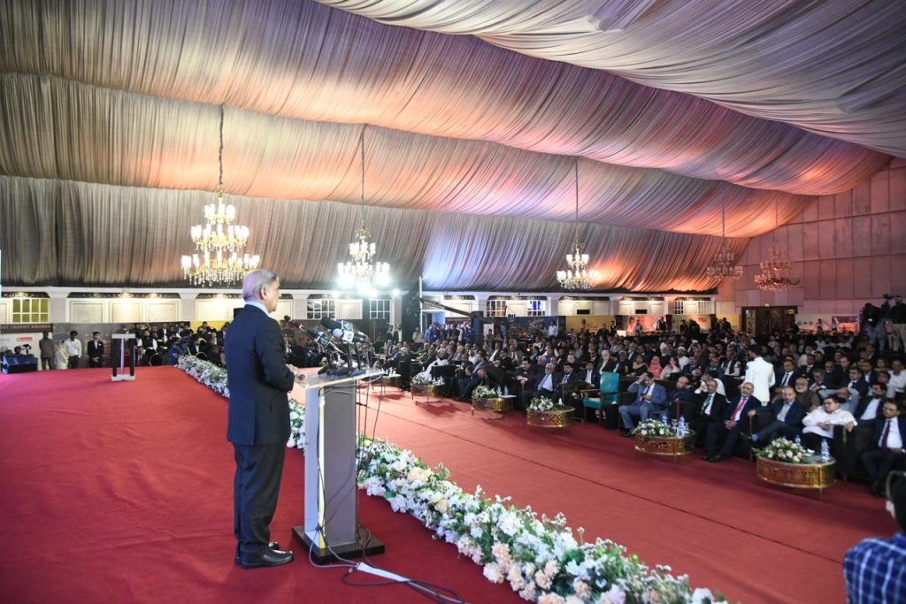PM for extensive export policy; assures all out support of federal govt