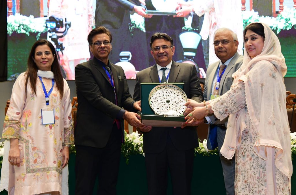 CJP underlines importance to implement laws regarding women rights
