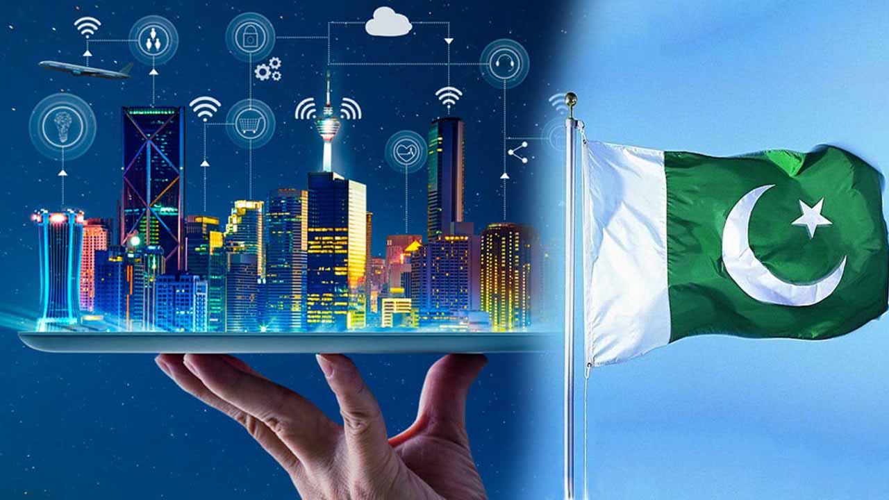 Pakistan earns $2,369 million from IT services' export in 11 months