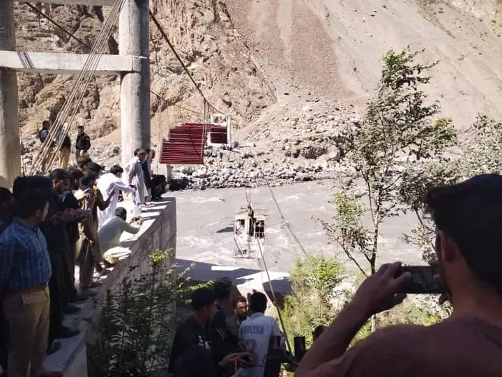 Three rescued from midair stranded chairlift in Chitral