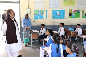 Caretaker Federal Minister for Education and Professional Training Madad Ali Sindhi conducted a surprise visit to Islamabad Model School F-6/3